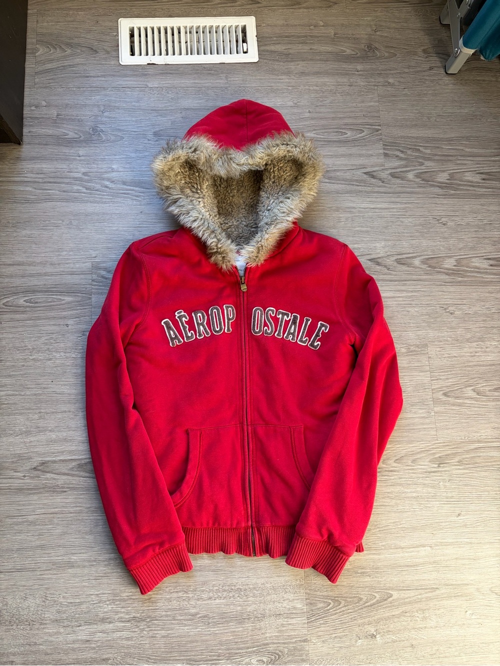 Aeropostale vintage women’s Red Faux-Fur Lined Hoodie Jacket